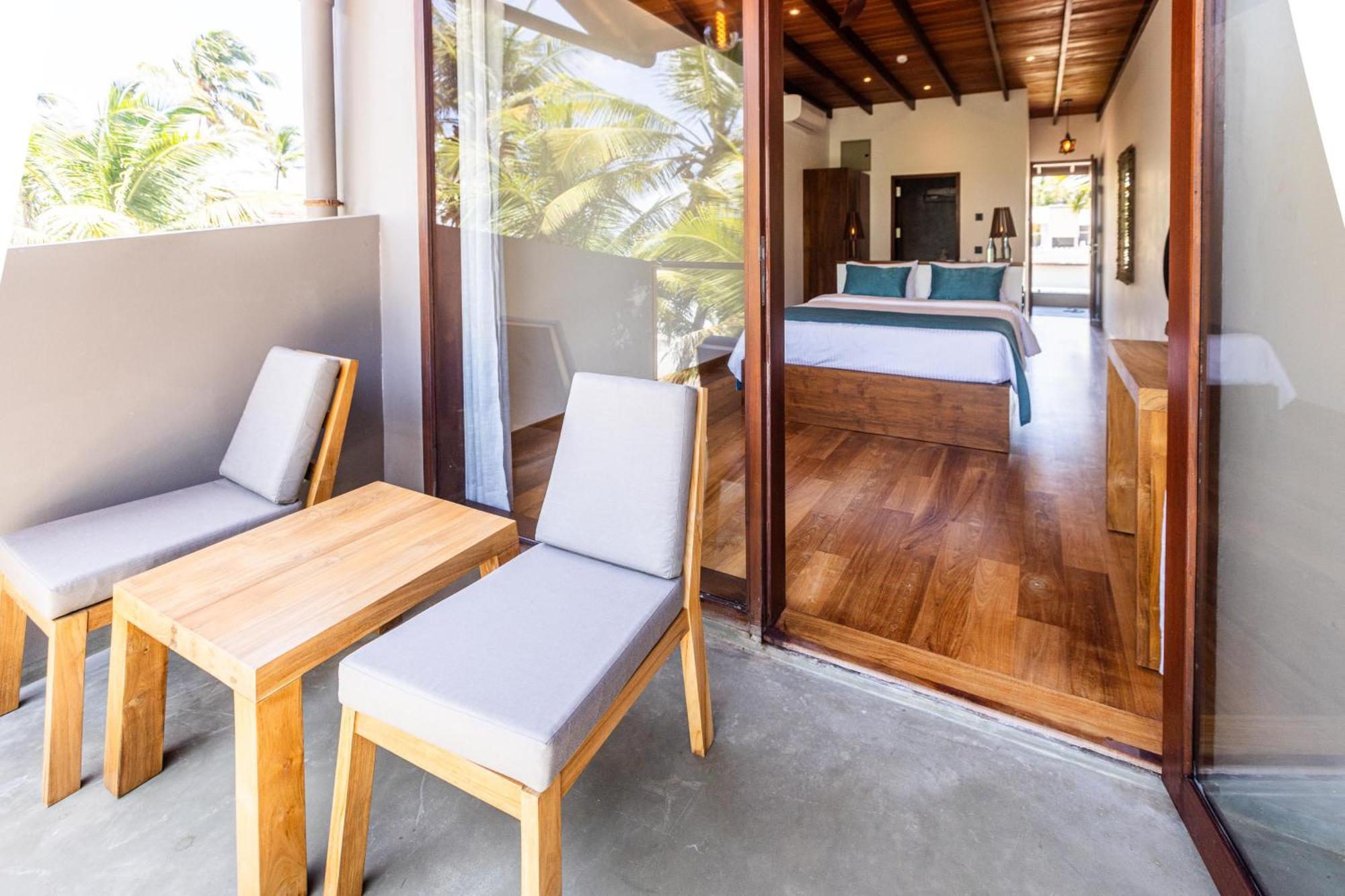 Bk Beach Boutique Hotel - 히카두와 외부 사진
